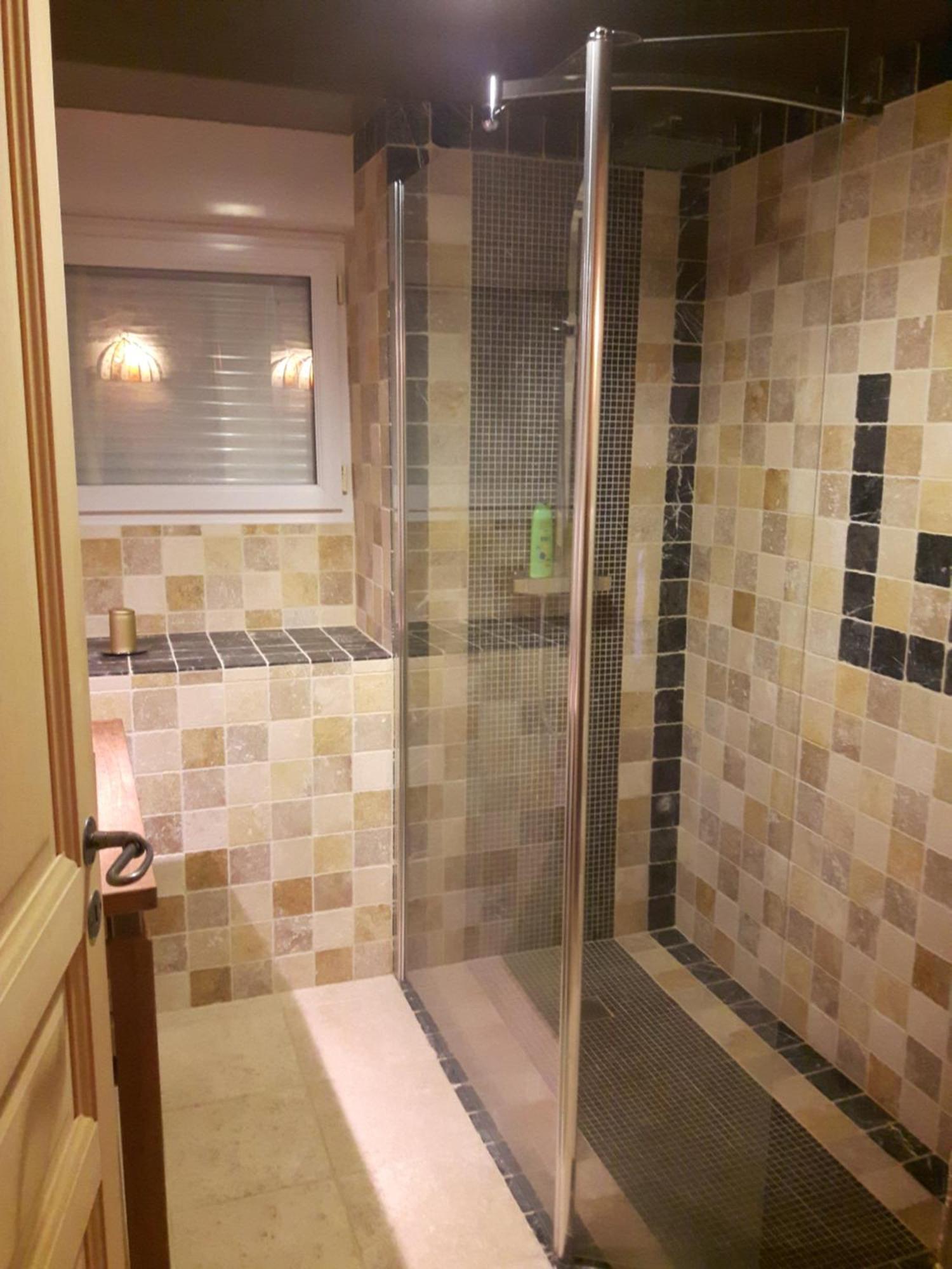 Gite Belle Fontaine Hotel Angrie ภายนอก รูปภาพ